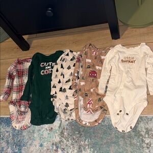Cozy Holiday Bodysuit Set - Green and Tan
